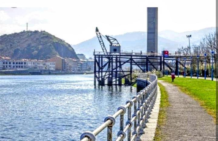 Riverside Barakaldo Exterior foto